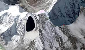 Kongka La pass UFO base in Himalayas